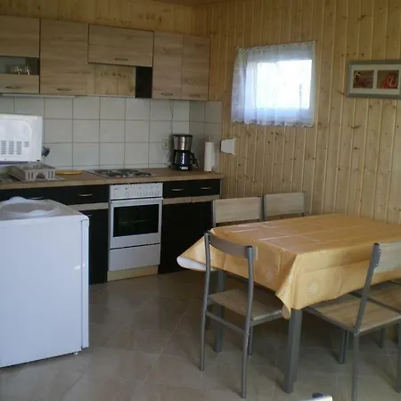 Ferienhaeuser Mit Pool * Rewal