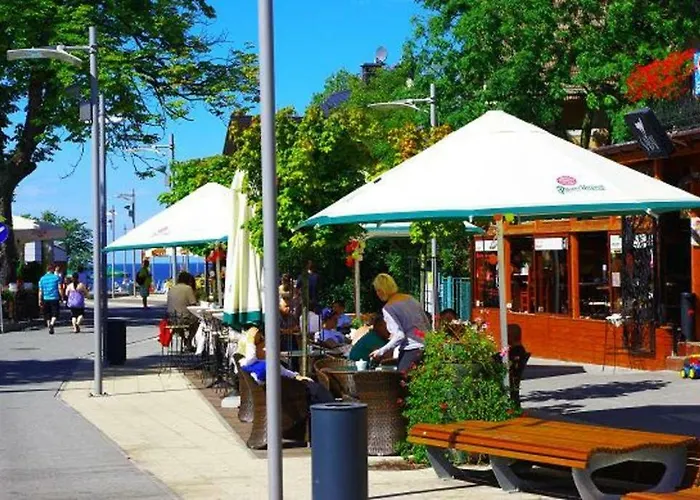 Ferienhaeuser Mit Pool Сasa de vacaciones *