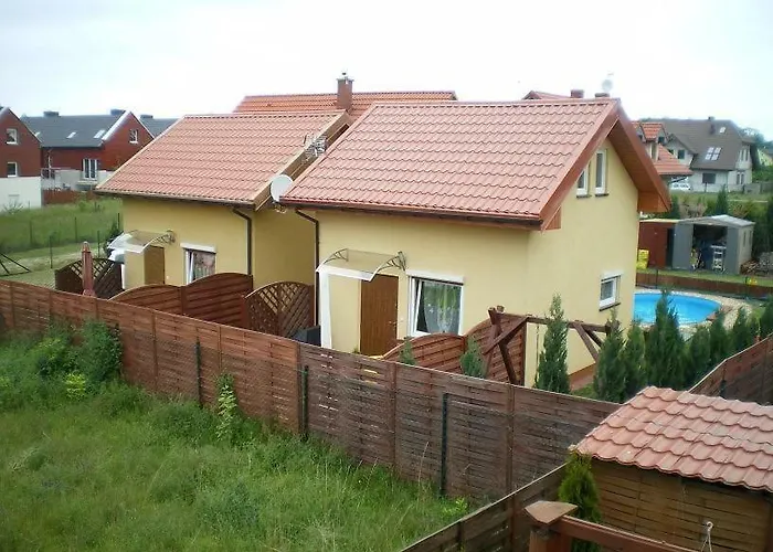 Ferienhaeuser Mit Pool *